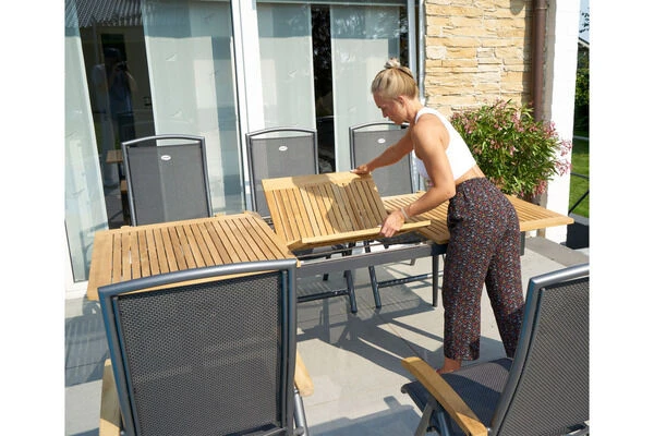 HARTMAN Silencio / Aruba Sitzgruppe, Xerix/natur, Alu/Teak, 6 Dining Sessel, 160/220x90cm, FSC-Teak Armlehnen 8 HARTMAN Silencio / Aruba Sitzgruppe, Xerix/natur, Alu/Teak, 6 Dining Sessel, 160/220x90cm, FSC-Teak Armlehnen – Bild 8