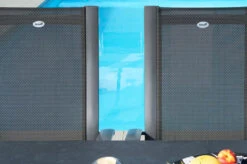 HARTMAN Sondermodell Xanadu / Primo Sitzgruppe, Xerix/natur, Alu/Teak/Glaskeramik, 10 Multipo, 220/280x100cm, X-Gestell, FSC-Teak Armlehnen 13 HARTMAN Sondermodell Xanadu / Primo Sitzgruppe, Xerix/natur, Alu/Teak/Glaskeramik, 10 Multipo, 220/280x100cm, X-Gestell, FSC-Teak Armlehnen -Kettler Verkaufsgeschäft 23336 7.jpg