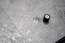 KETTLER Cubic/Basic Plus Padded Esstischgarnitur, Anthrazit, Alu/HPL/Textilene, 140/210x70 Cm, 6 Stapelsessel -Kettler Verkaufsgeschäft 28841 04.jpg