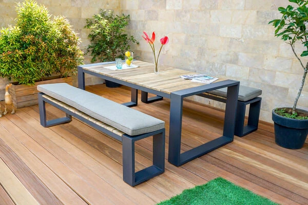 OUTFLEXX Kona Esstischgarnitur, Dark Grey/natur, Alu/recycled FSC-Teak, Esstisch 200x100cm, 2x Bank 200x40cm, U-Gestell 2 OUTFLEXX Kona Esstischgarnitur, Dark Grey/natur, Alu/recycled FSC-Teak, Esstisch 200x100cm, 2x Bank 200x40cm, U-Gestell – Bild 2