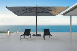 OUTFLEXX Ultimate XL Ampelschirm, Anthrazit/grau, Alu/Spuncrylic®, 450x450cm, Inkl. Befüllbarem Schirmständer 11 OUTFLEXX Ultimate XL Ampelschirm, Anthrazit/grau, Alu/Spuncrylic®, 450x450cm, Inkl. Befüllbarem Schirmständer -Kettler Verkaufsgeschäft 3 20367.jpg