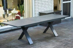 HARTMAN Sondermodell Xanadu / Aruba Sitzgruppe, Xerix/anthrazit, Alu/Glaskeramik, 8 Multipos, 220/280x100cm -Kettler Verkaufsgeschäft 5 21134.jpg